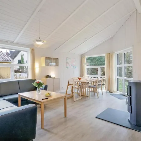 Abendrot 14 - Dorf 3 Hébergement de vacances