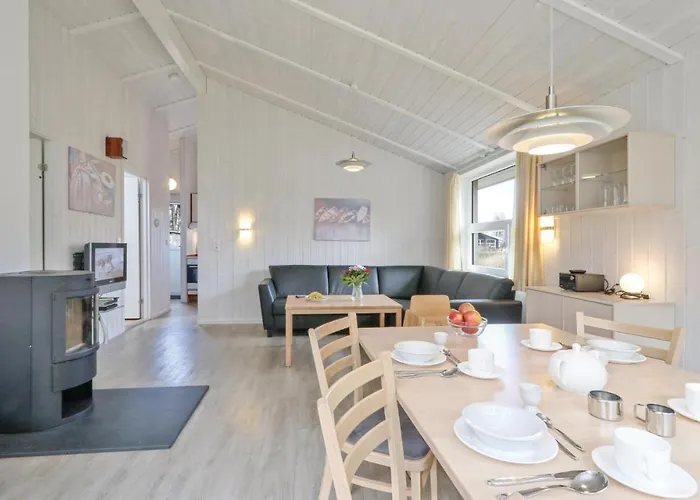 Abendrot 14 - Dorf 3 *