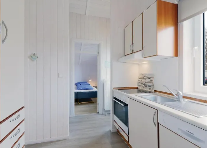 Abendrot 14 - Dorf 3 * Priwall