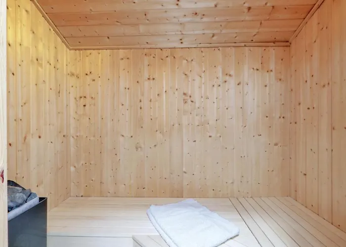 Abendrot 14 - Dorf 3 Priwall